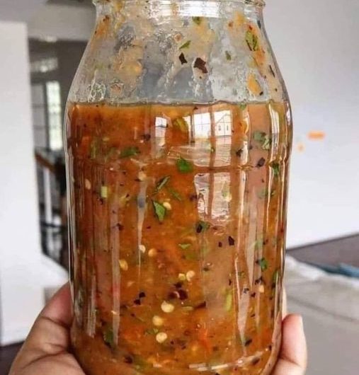 Homemade salsa pecante